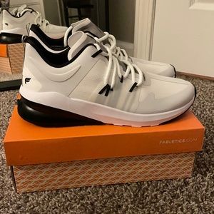 Fabletics Palms Performance Sneaker